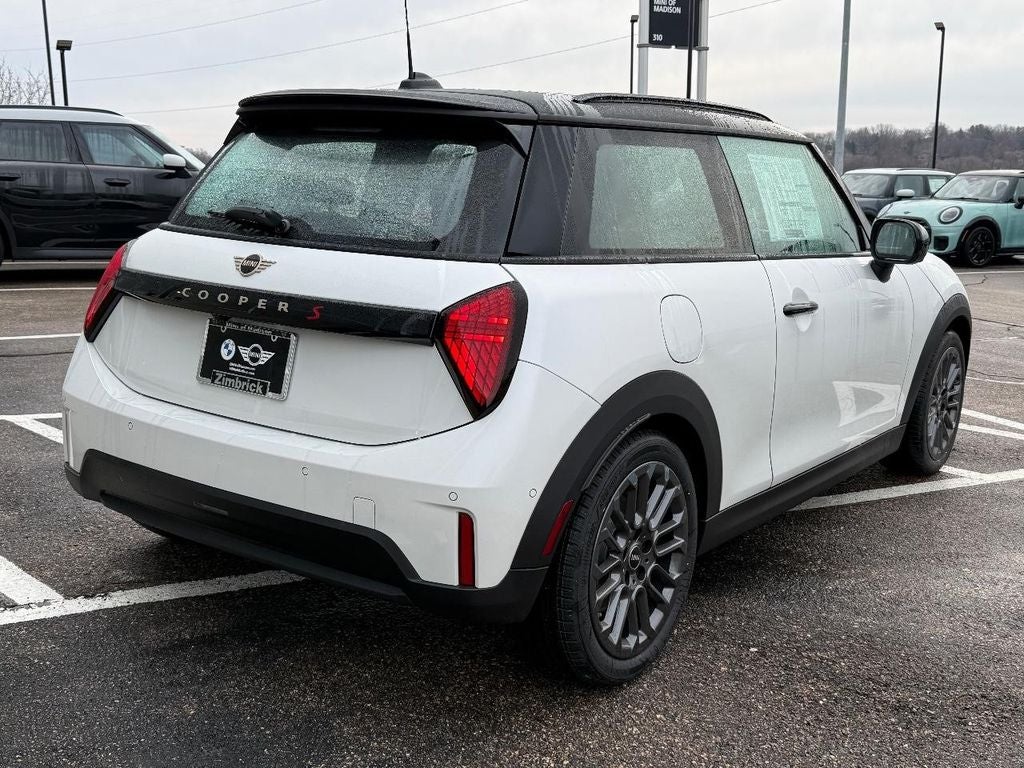 2026 MINI 2 DOOR ICONIC