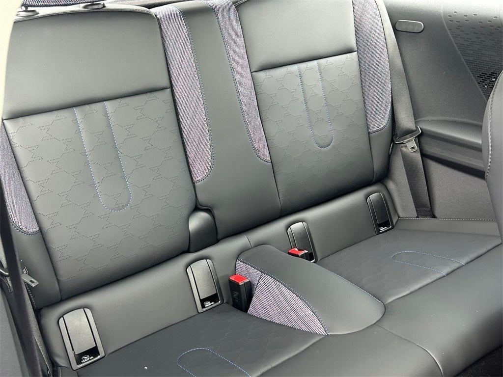 2025 MINI HARDTOP 2 DOOR ICONIC