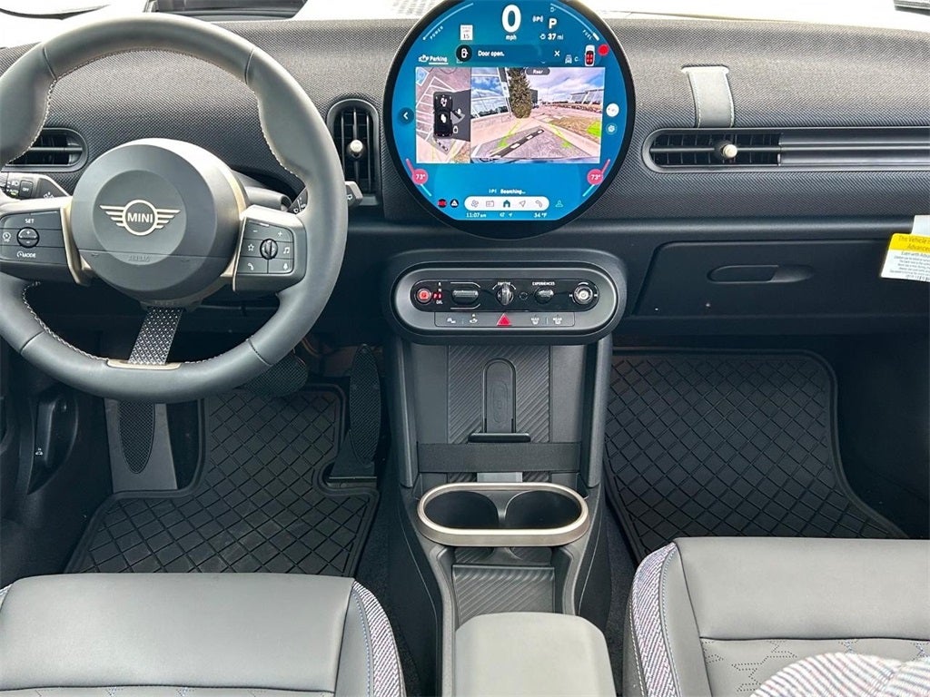 2025 MINI HARDTOP 2 DOOR ICONIC