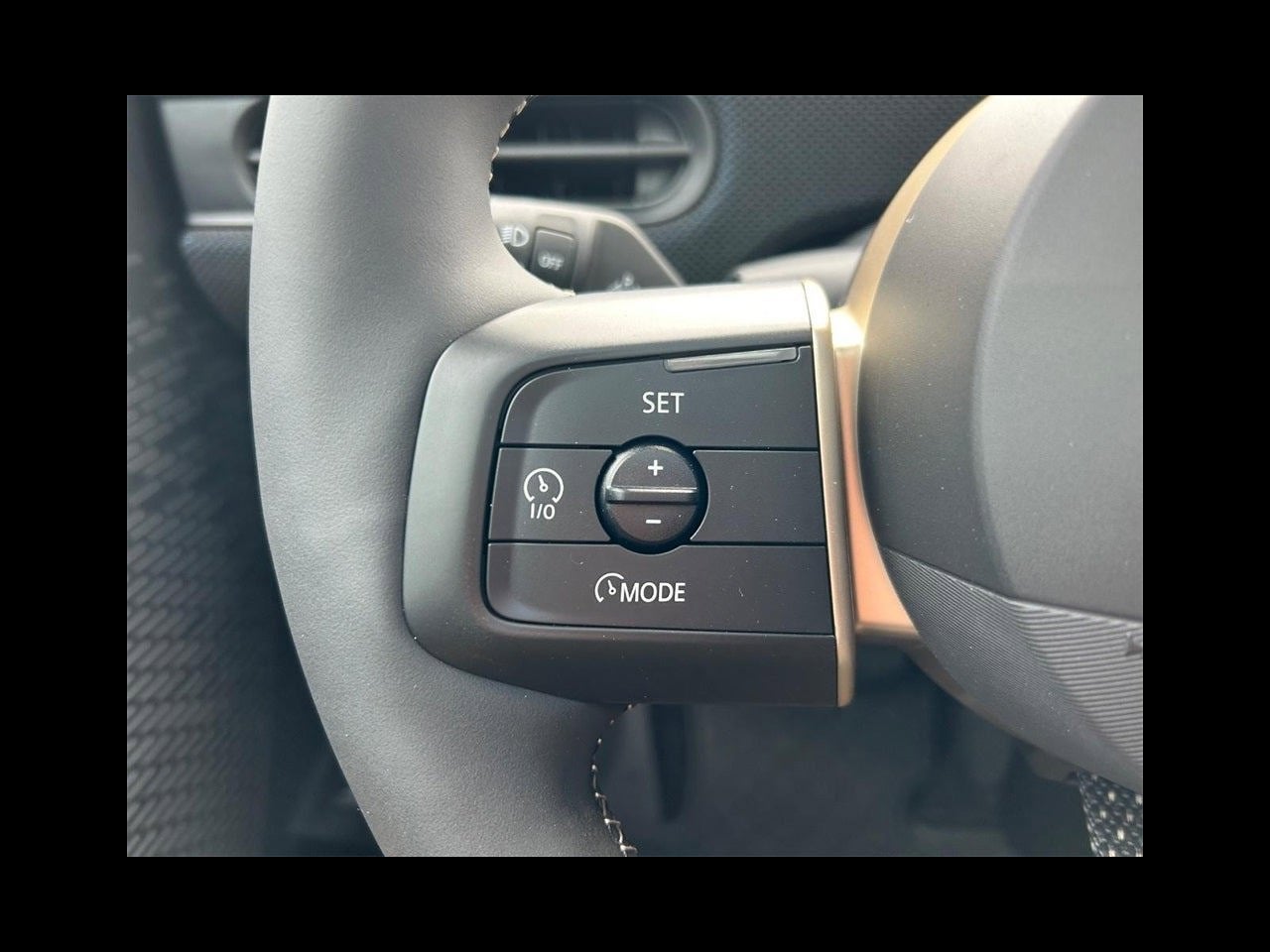 2025 MINI HARDTOP 2 DOOR ICONIC