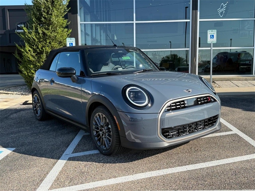 2026 MINI CONVERTIBLE SIGNATURE PLUS