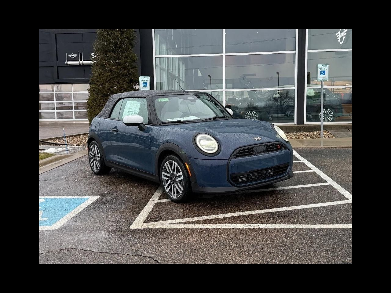 2026 MINI CONVERTIBLE SIGNATURE PLUS