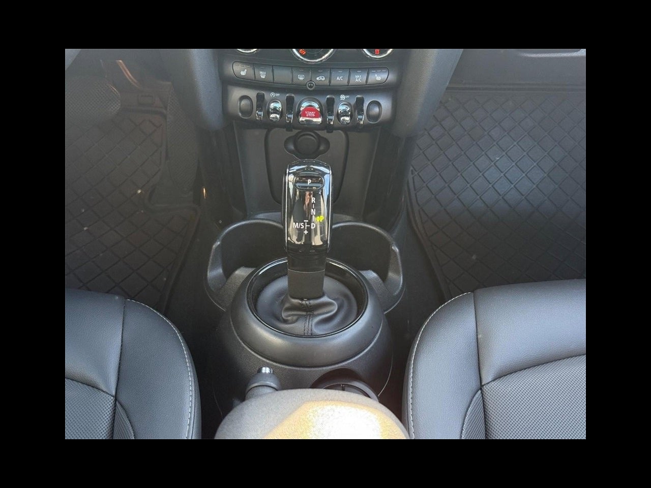 2022 MINI Hardtop 2 Door Cooper