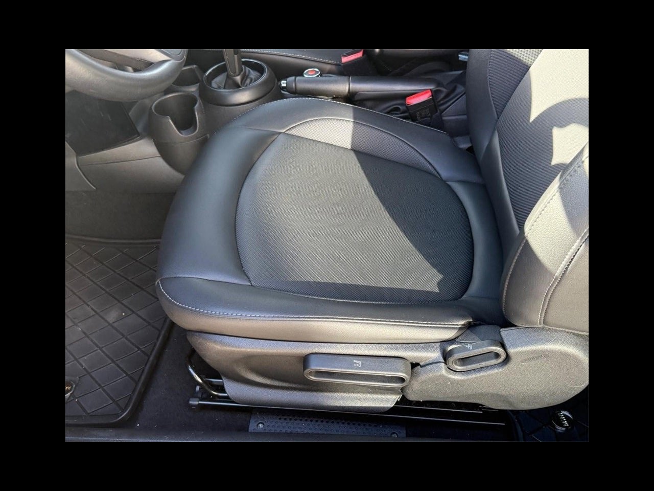 2022 MINI Hardtop 2 Door Cooper