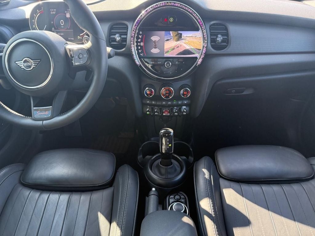 2024 MINI CONVERTIBLE Iconic