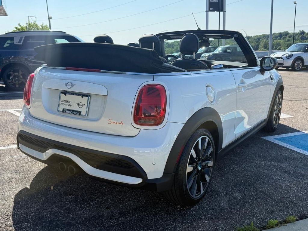 2024 MINI CONVERTIBLE Iconic