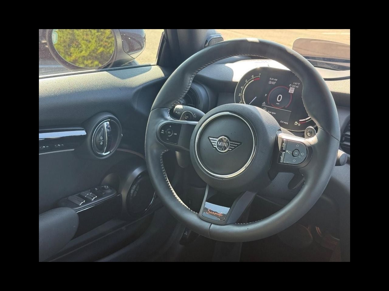 2024 MINI CONVERTIBLE Iconic