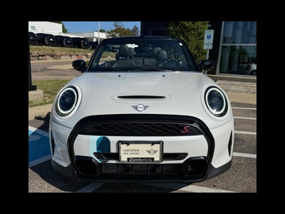 2024 MINI CONVERTIBLE Iconic
