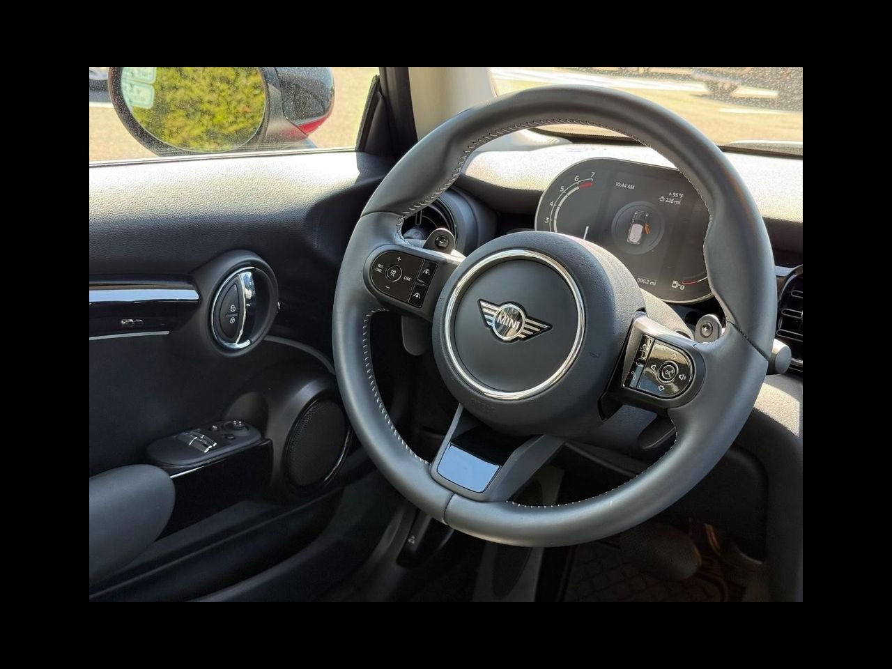 2024 MINI HARDTOP 2 DOOR Signature