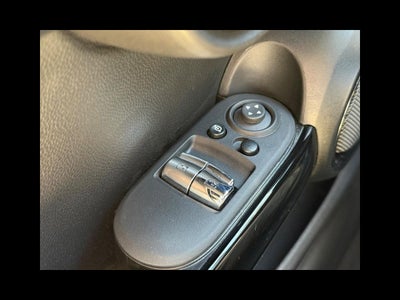 2024 MINI HARDTOP 2 DOOR Signature