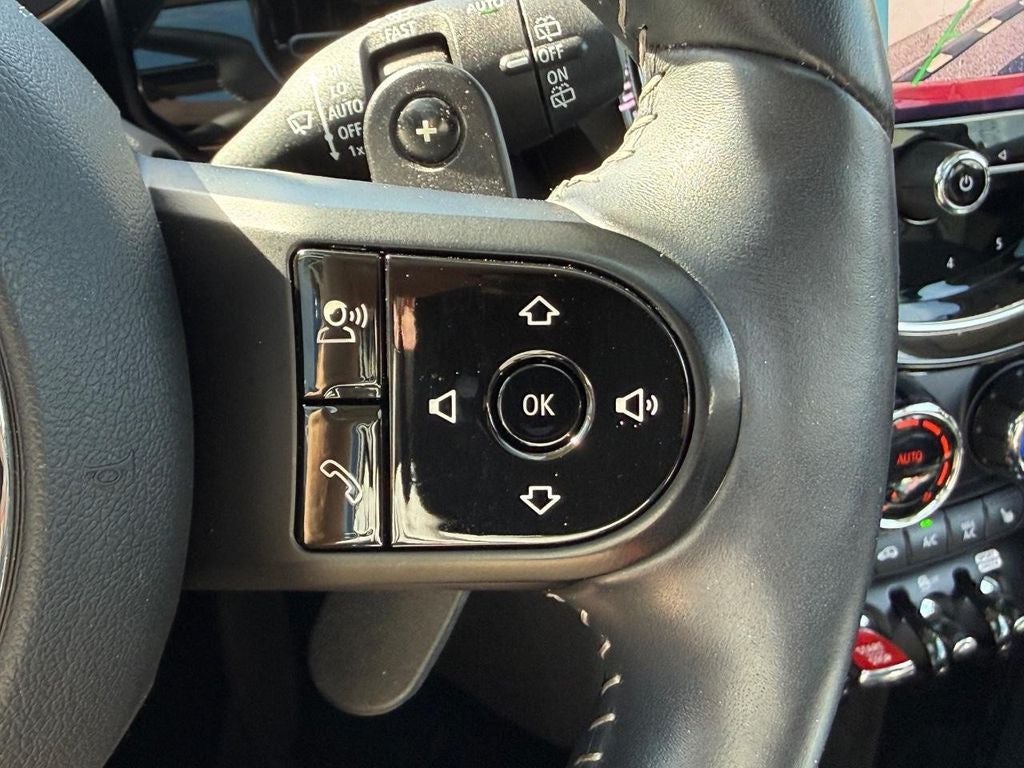 2023 MINI HARDTOP 2 DOOR Signature