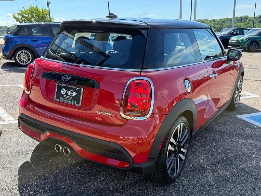 2023 MINI HARDTOP 2 DOOR Signature