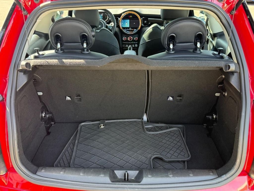 2023 MINI HARDTOP 2 DOOR Signature