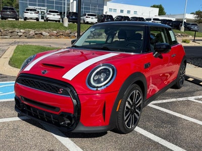 2023 MINI HARDTOP 2 DOOR Signature