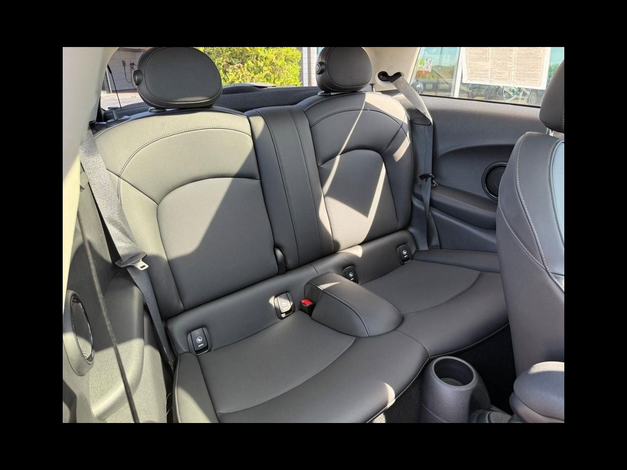 2023 MINI HARDTOP 2 DOOR Signature