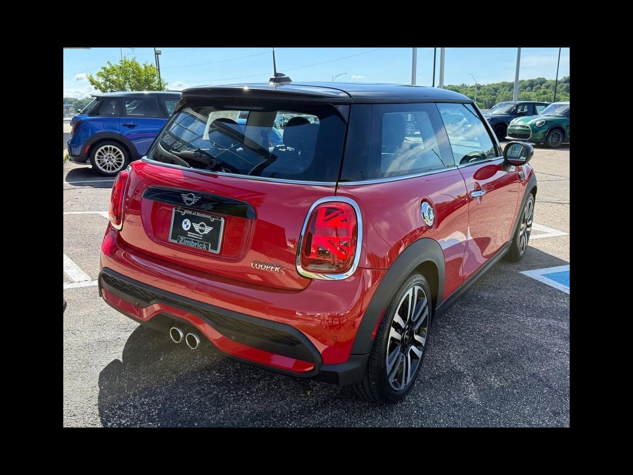 2023 MINI HARDTOP 2 DOOR Signature