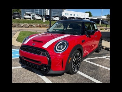 2023 MINI HARDTOP 2 DOOR Signature