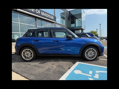 2026 MINI 4 DOOR SIGNATURE PLUS
