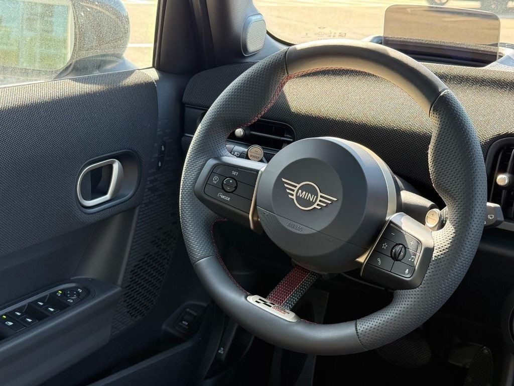 2026 MINI 4 DOOR ICONIC