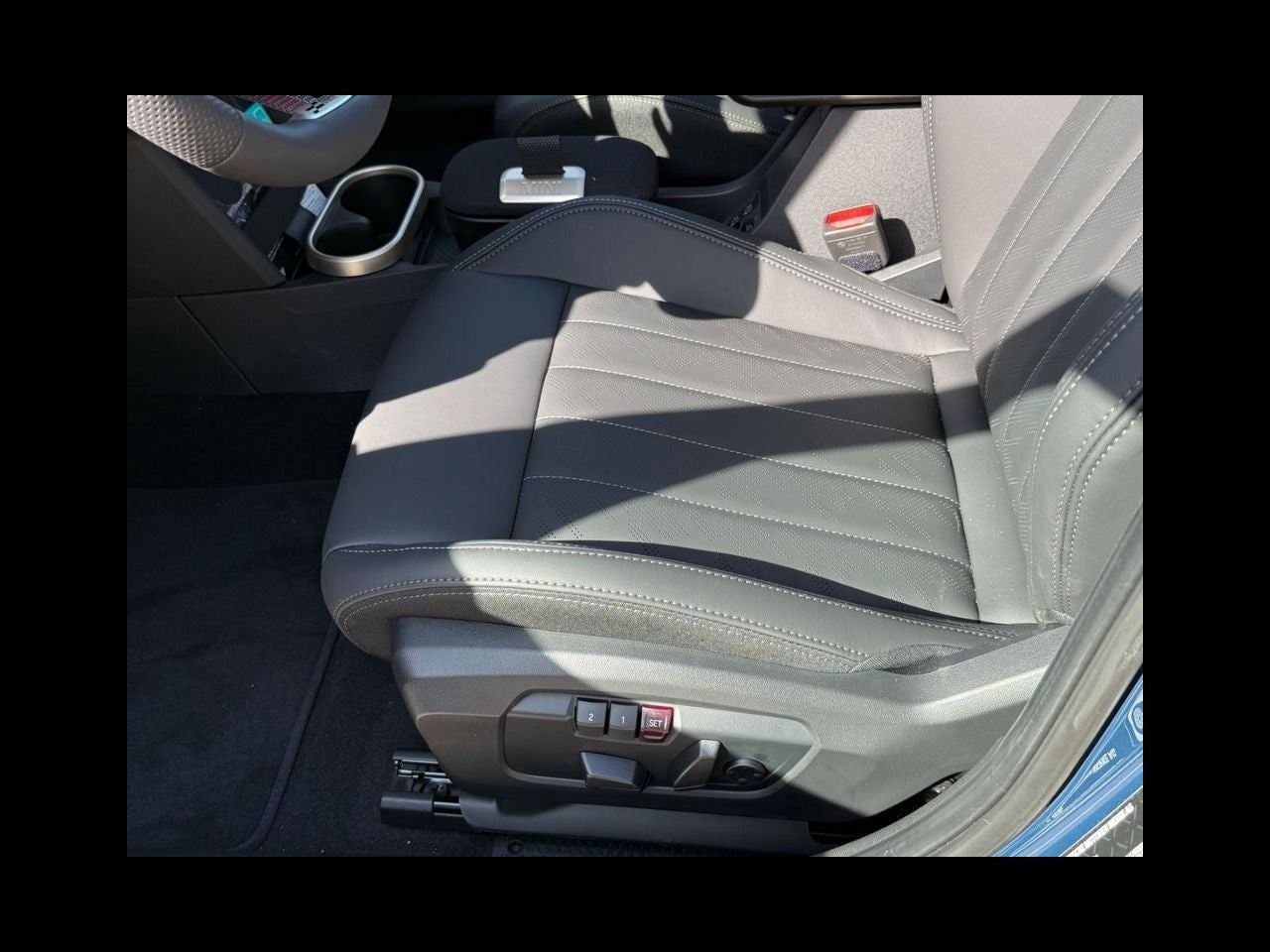 2026 MINI 4 DOOR ICONIC