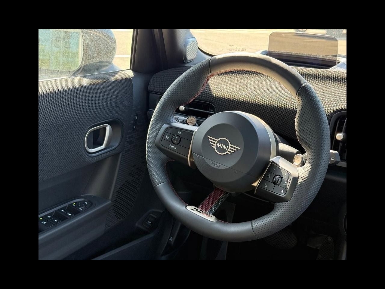 2026 MINI 4 DOOR ICONIC
