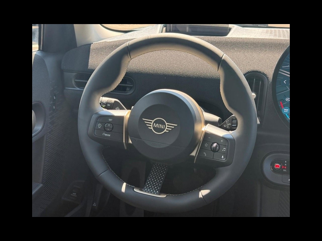 2025 MINI HARDTOP 4 DOOR SIGNATURE