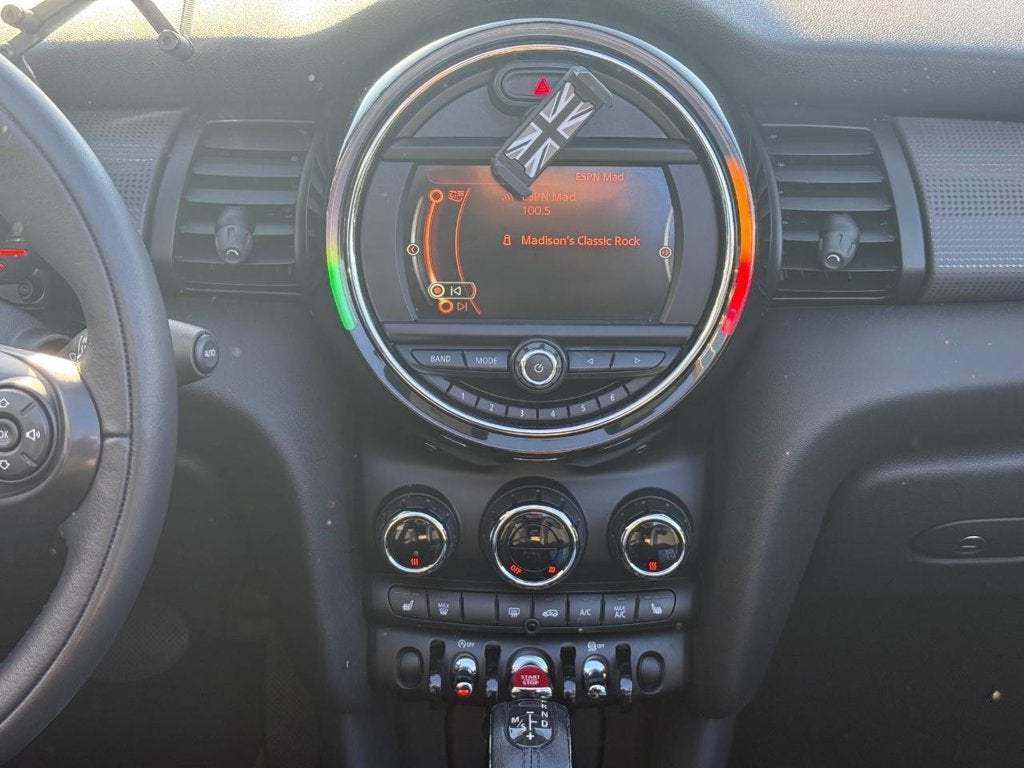 2017 MINI CONVERTIBLE Base