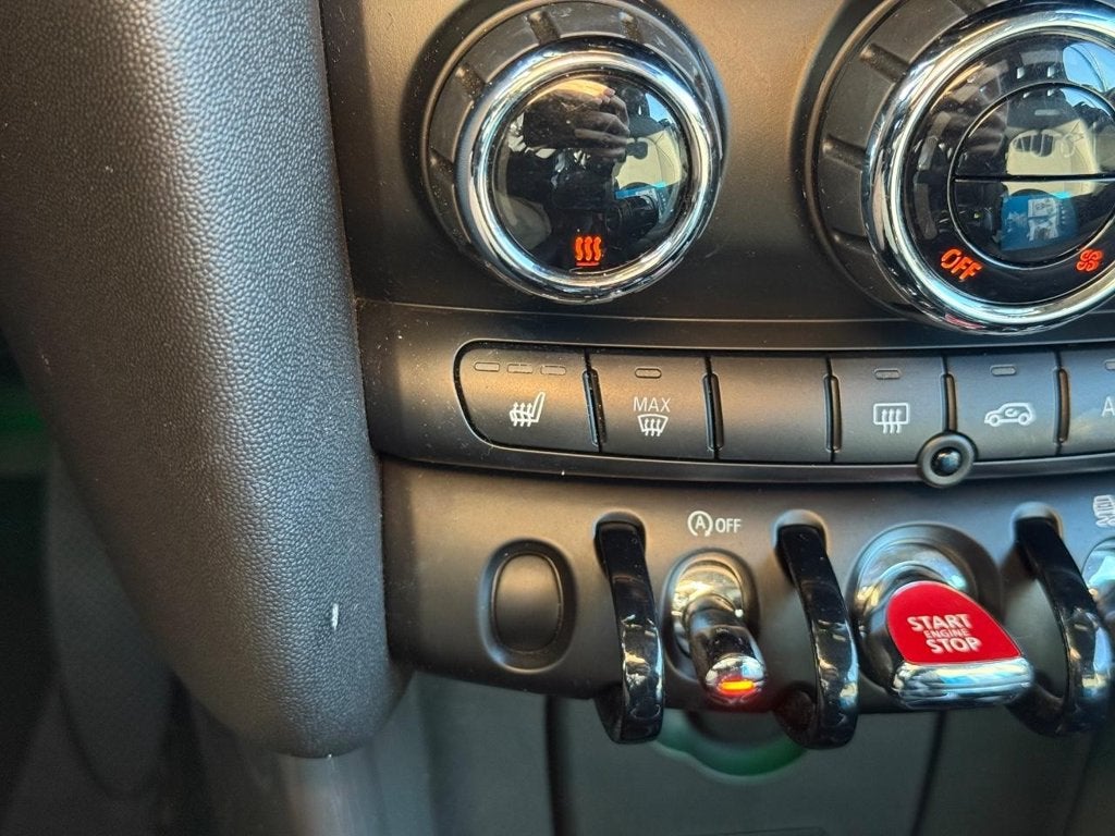 2017 MINI CONVERTIBLE Base