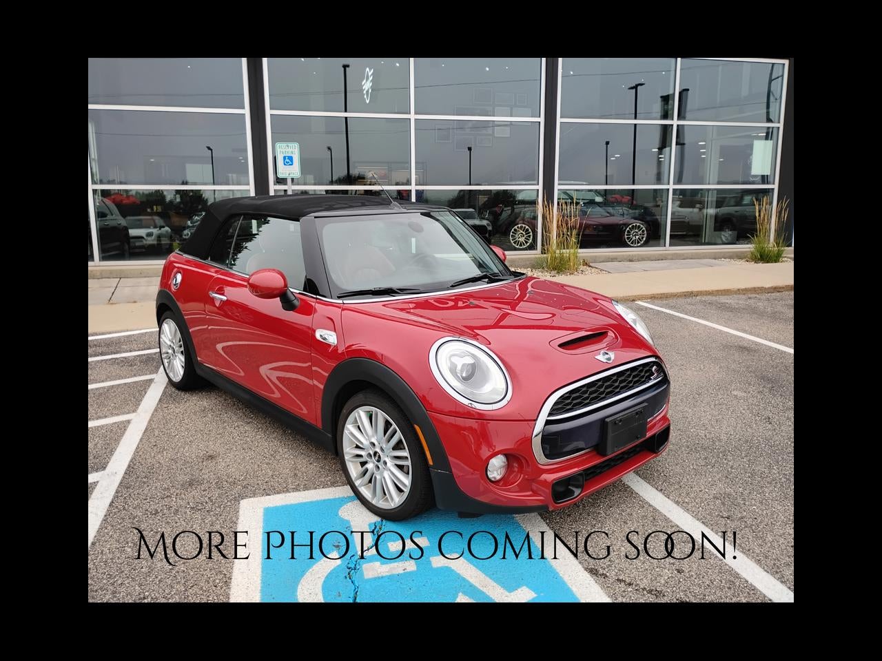 2017 MINI CONVERTIBLE Base