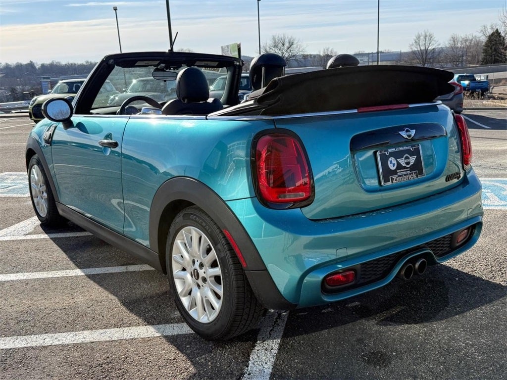 2016 MINI CONVERTIBLE Base