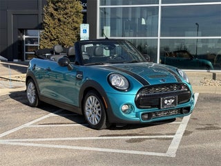 2016 MINI CONVERTIBLE Base