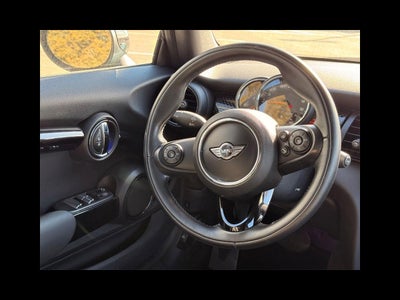 2016 MINI CONVERTIBLE Base