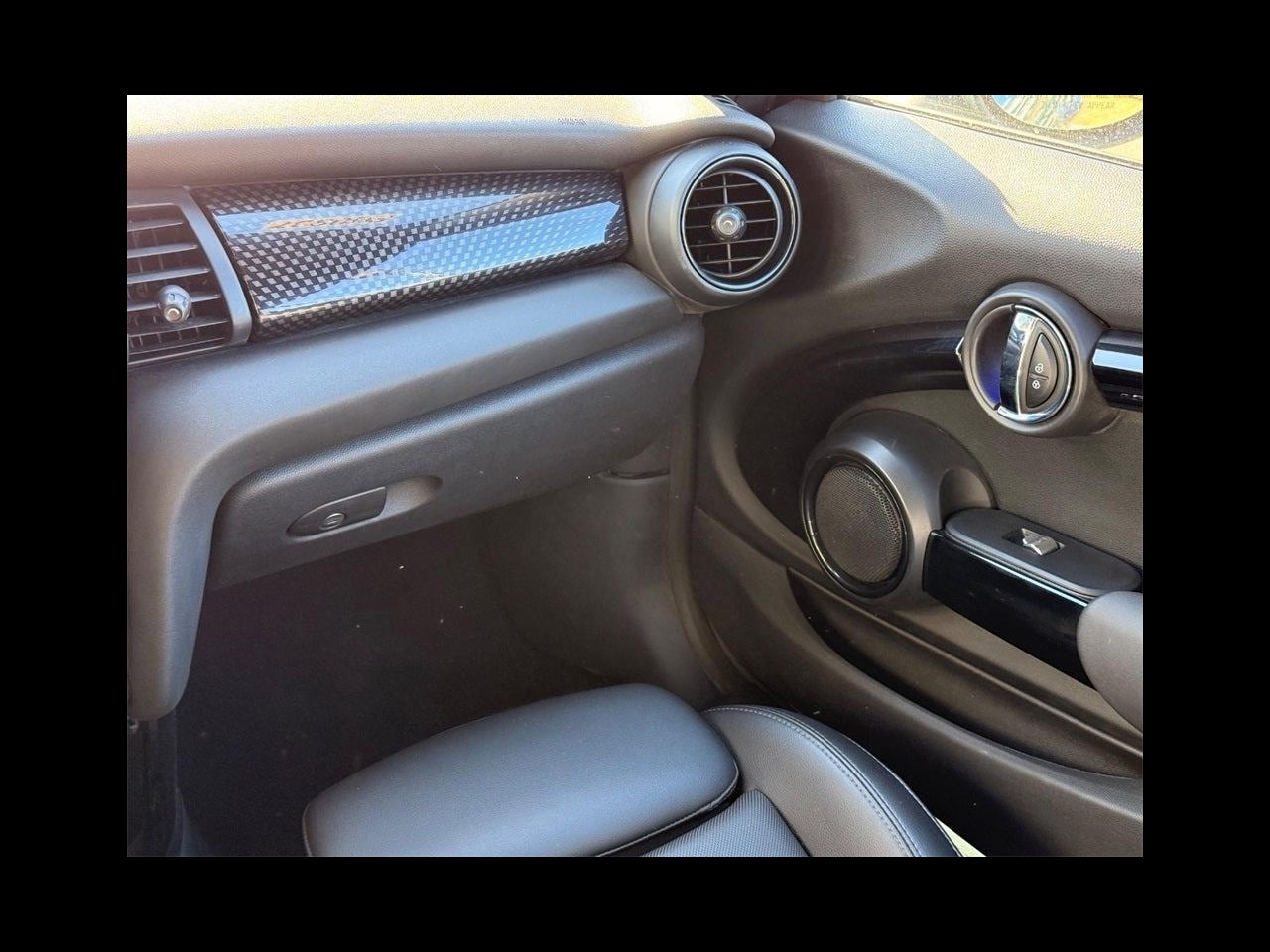 2016 MINI CONVERTIBLE Base