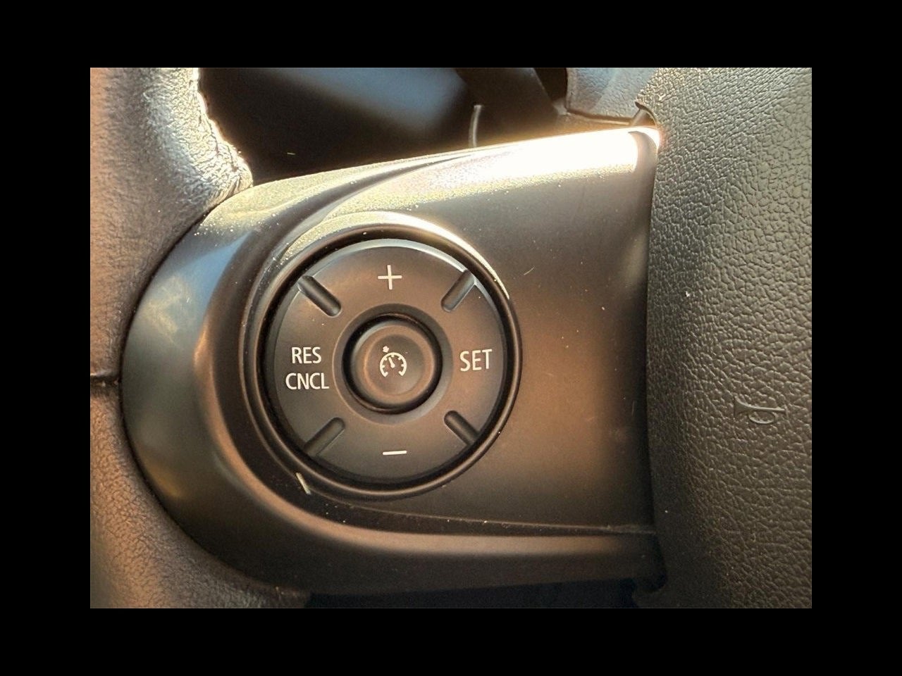 2016 MINI CONVERTIBLE Base