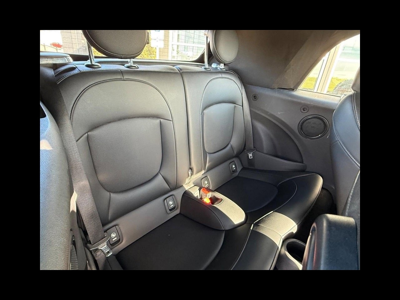 2016 MINI CONVERTIBLE Base