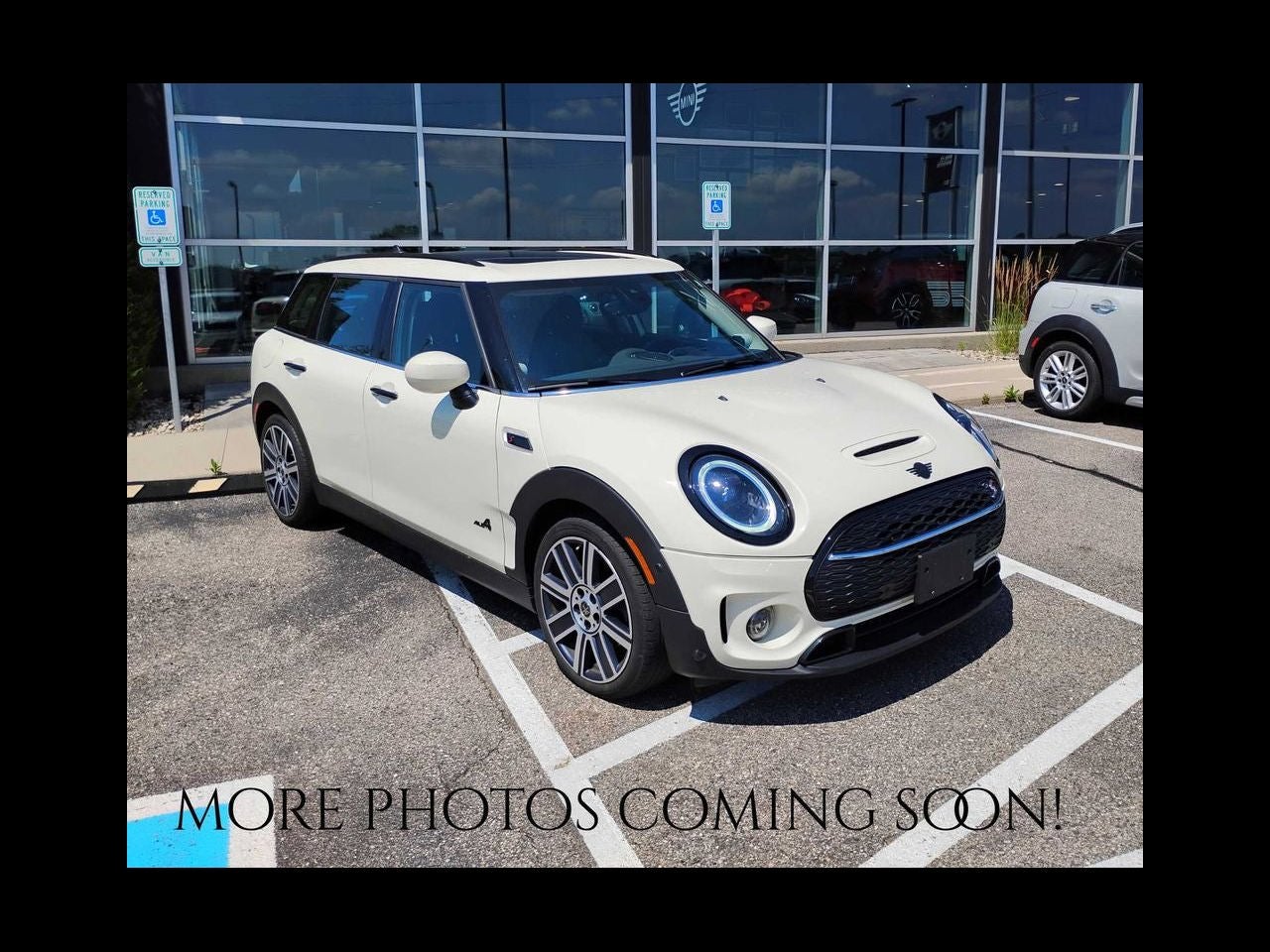 2023 MINI CLUBMAN Iconic