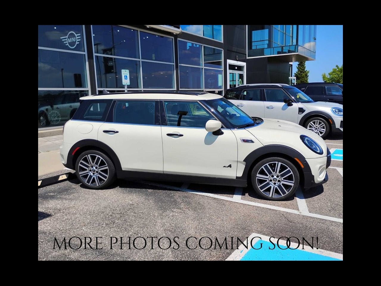 2023 MINI CLUBMAN Iconic