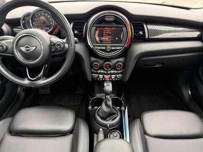 2017 MINI HARDTOP 2 DOOR Base