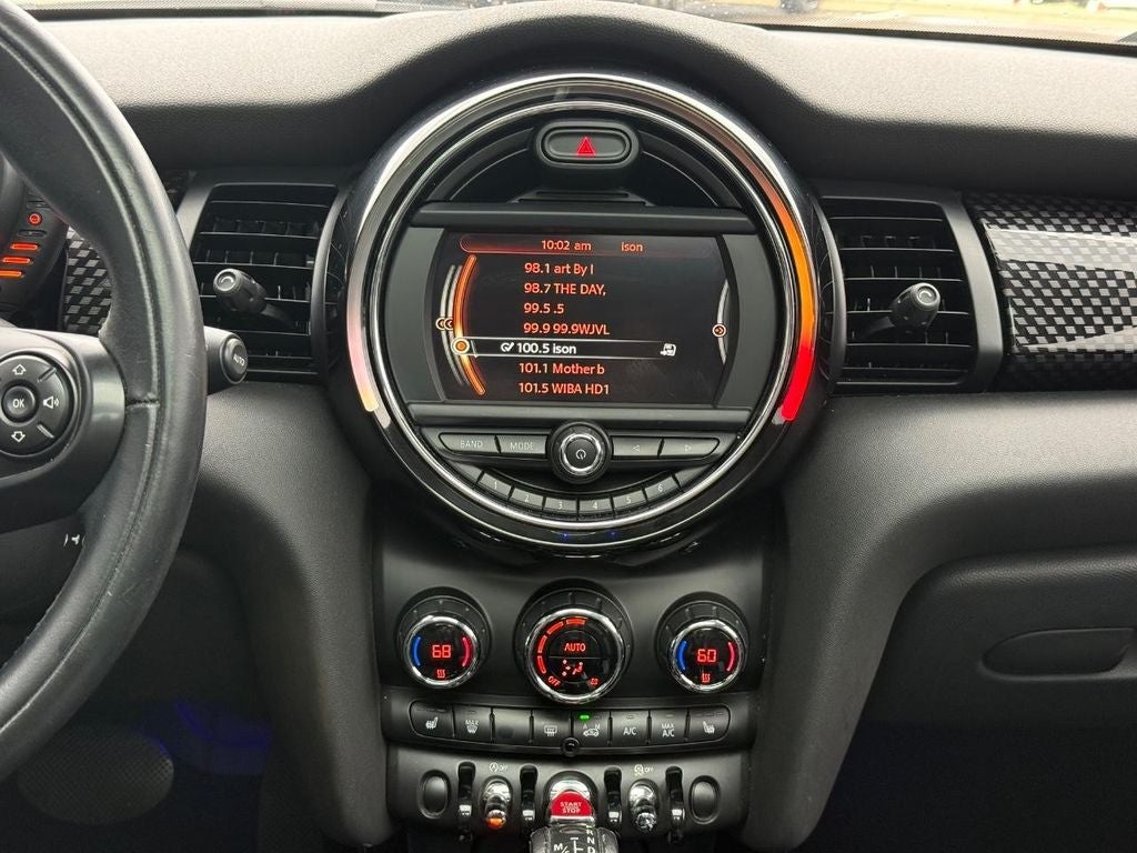 2017 MINI HARDTOP 2 DOOR Base