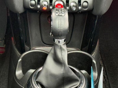 2017 MINI HARDTOP 2 DOOR Base
