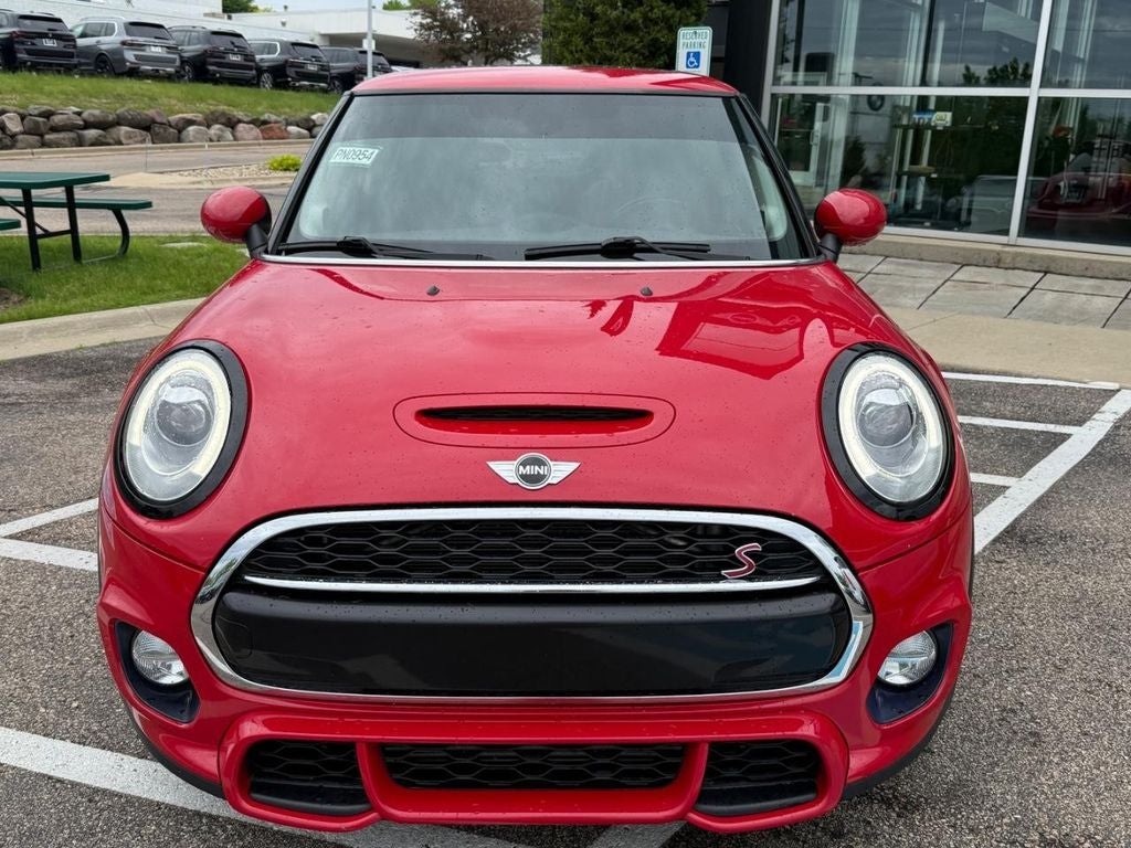 2017 MINI HARDTOP 2 DOOR Base