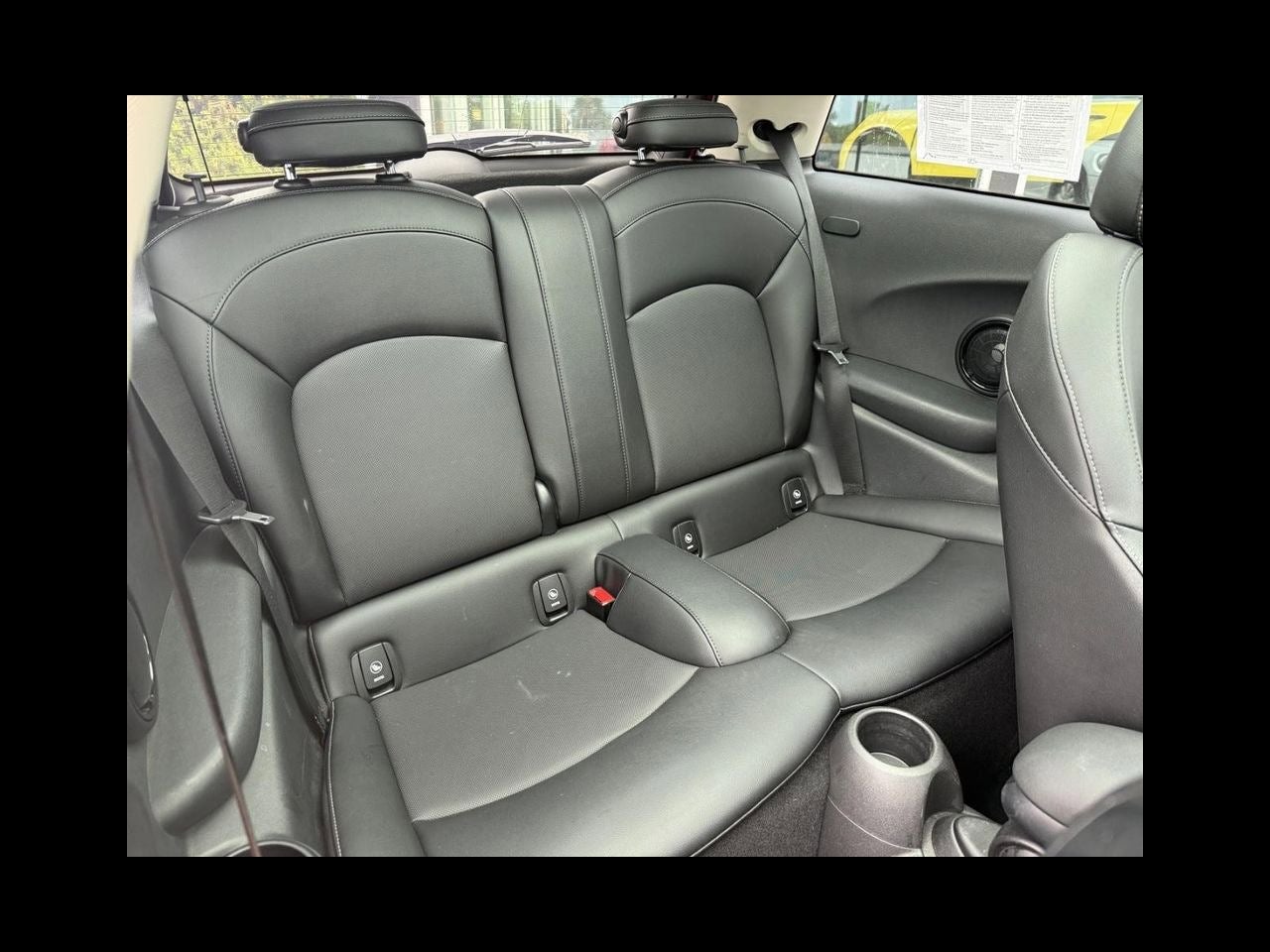 2017 MINI HARDTOP 2 DOOR Base
