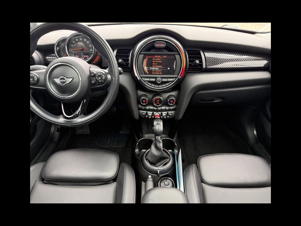 2017 MINI HARDTOP 2 DOOR Base