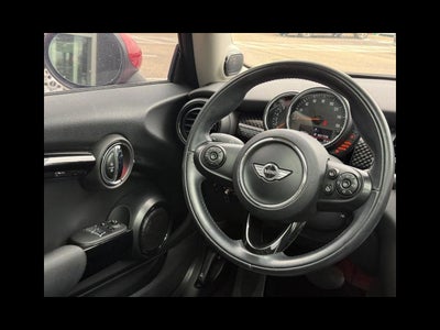 2017 MINI HARDTOP 2 DOOR Base