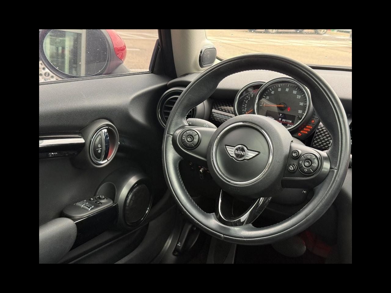 2017 MINI HARDTOP 2 DOOR Base