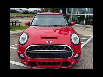 2017 MINI HARDTOP 2 DOOR Base