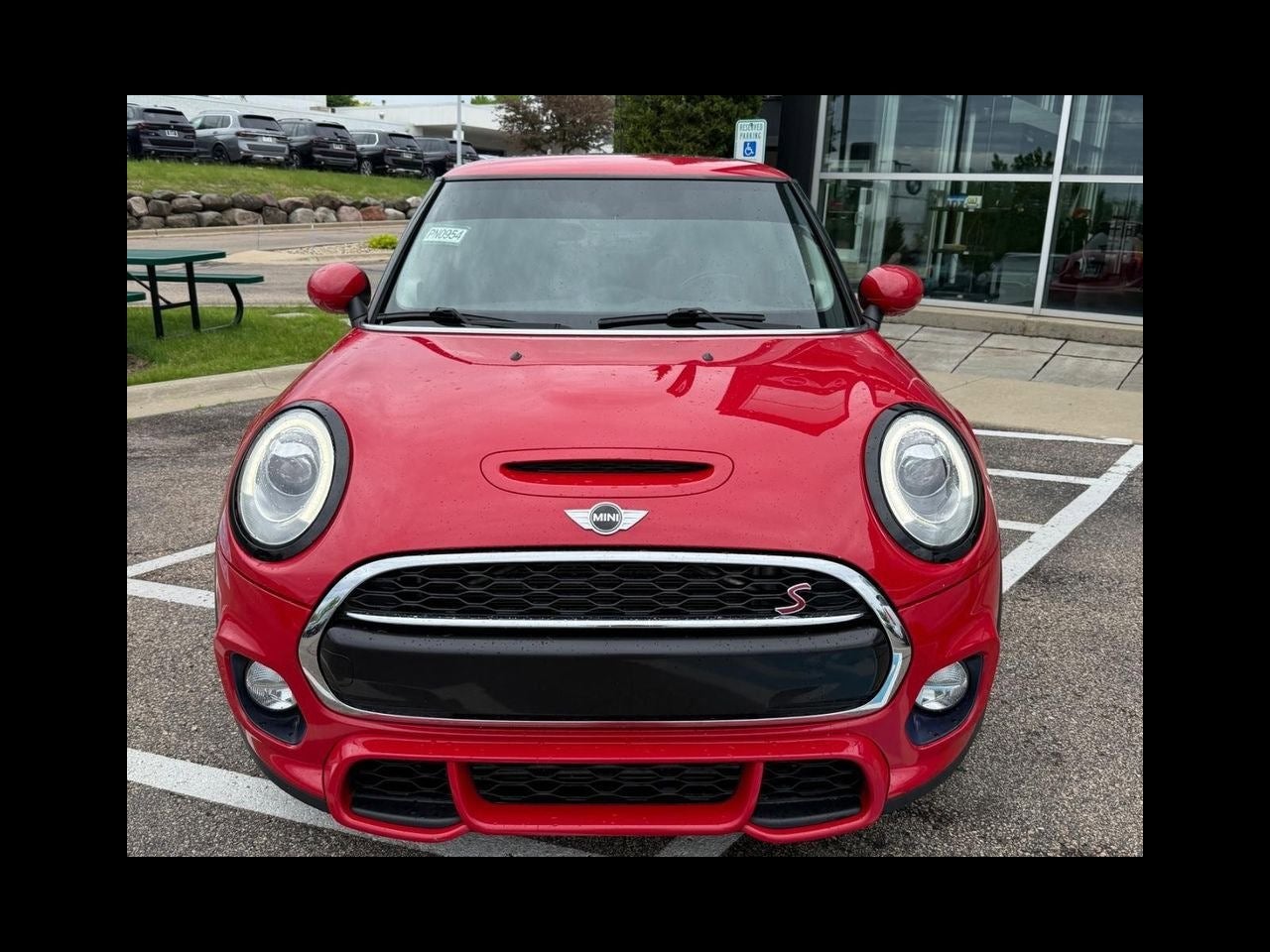 2017 MINI HARDTOP 2 DOOR Base