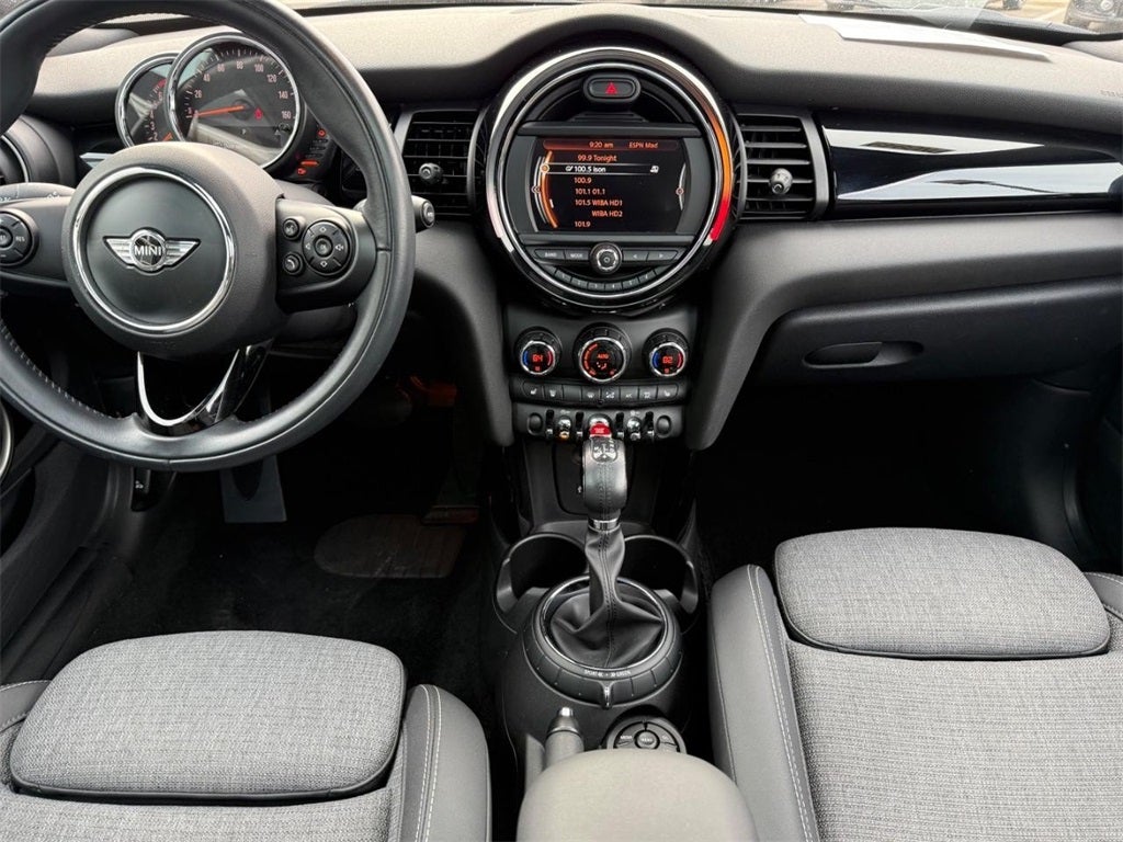 2015 MINI HARDTOP 2 DOOR Base