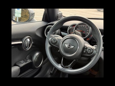 2015 MINI HARDTOP 2 DOOR Base