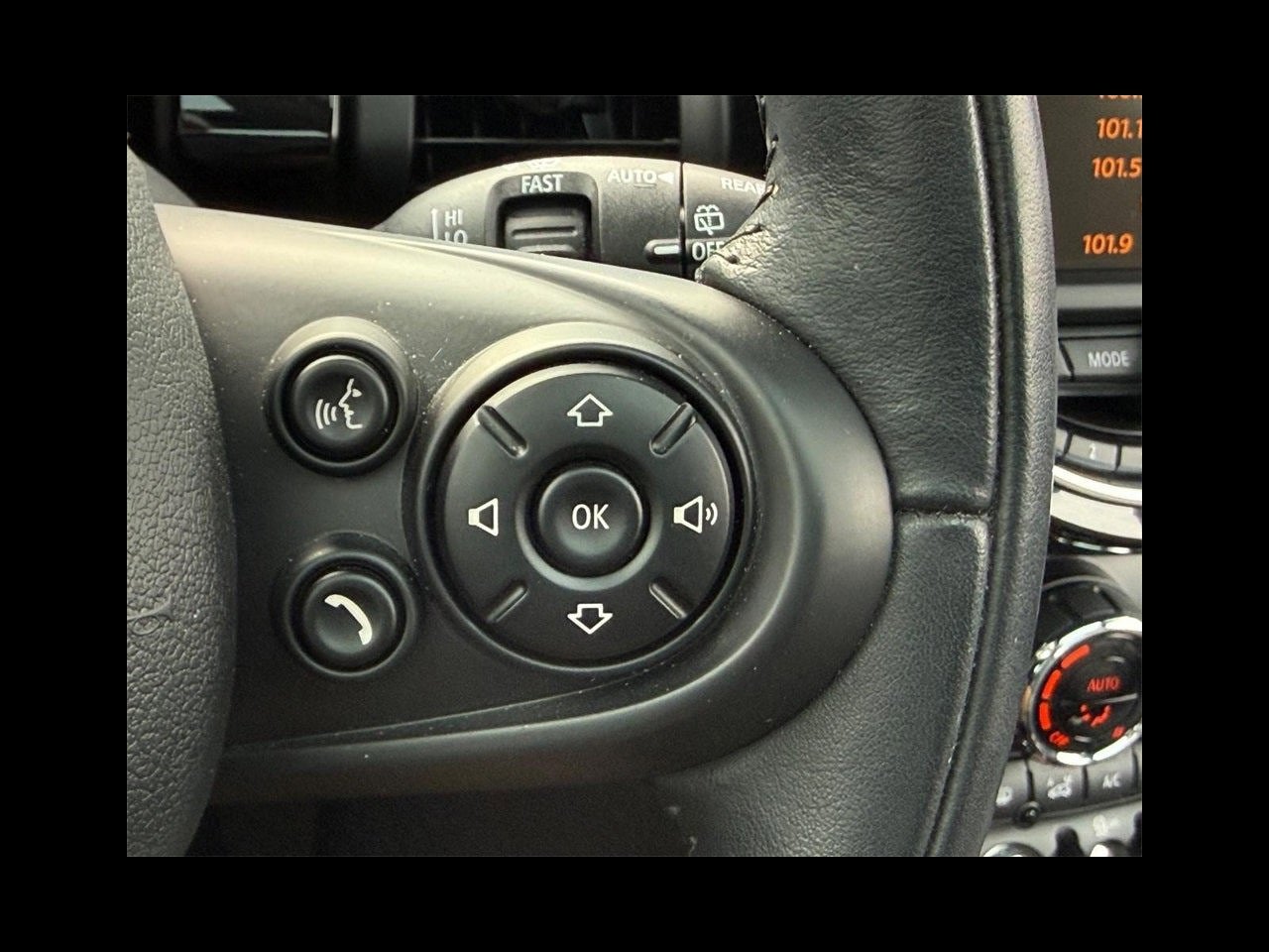 2015 MINI HARDTOP 2 DOOR Base